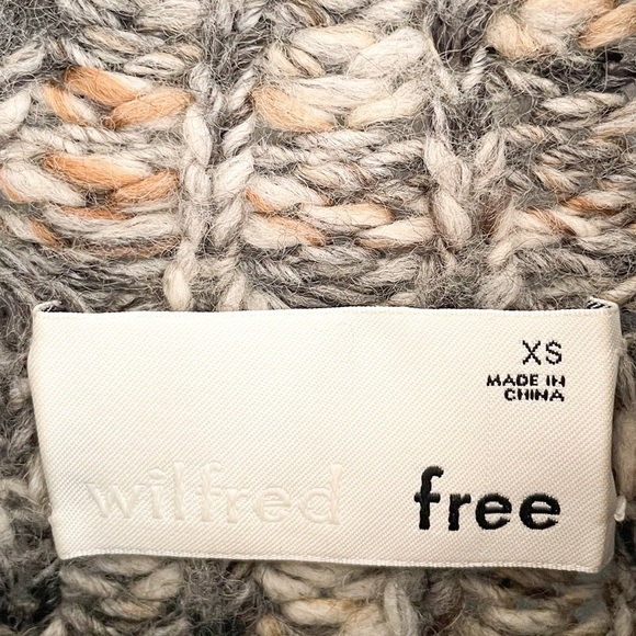 Wilfred Multi-knit Sweater - Picture 6 of 10